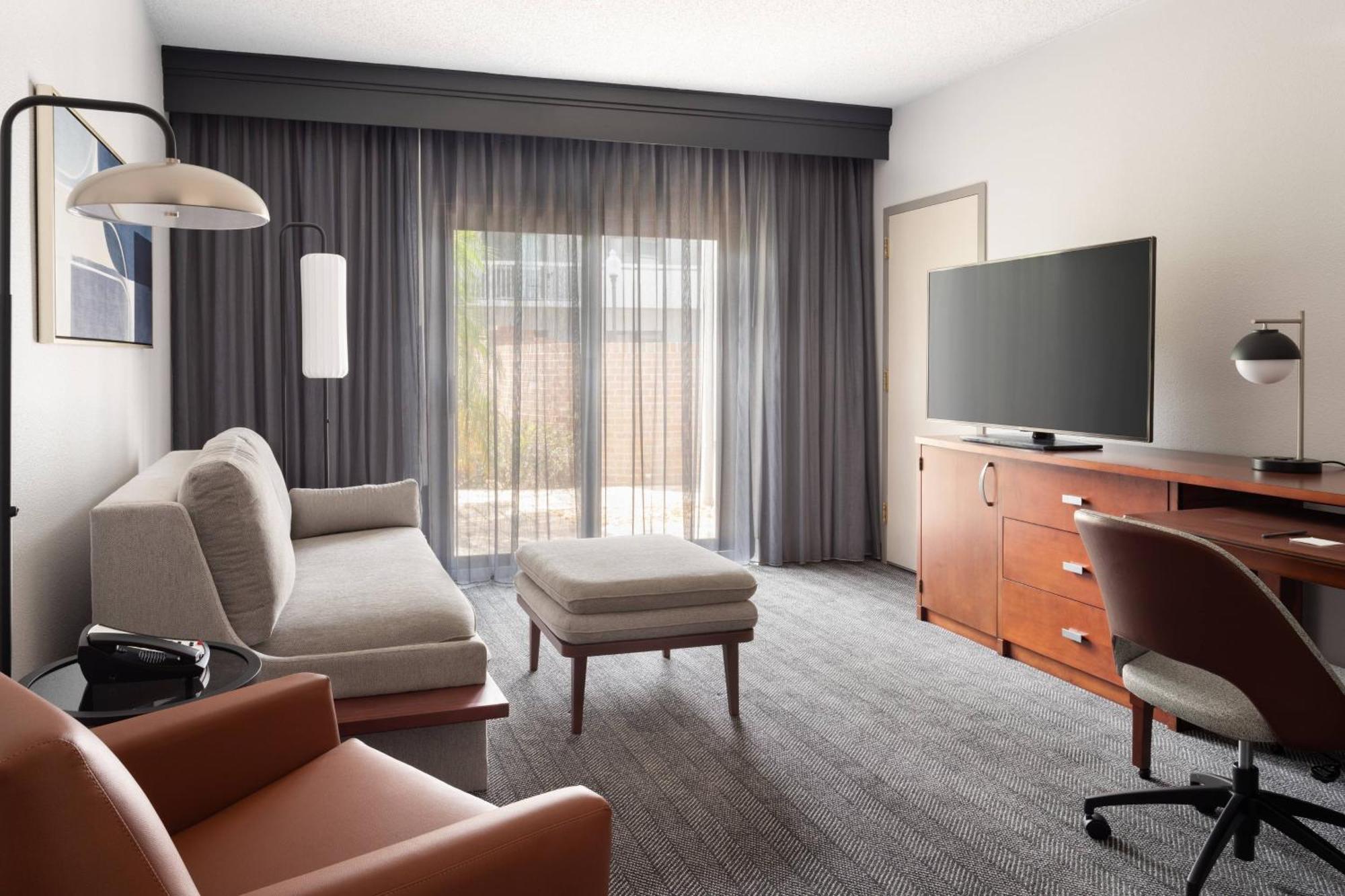 Courtyard By Marriott וסט פאלם ביץ' מראה חיצוני תמונה