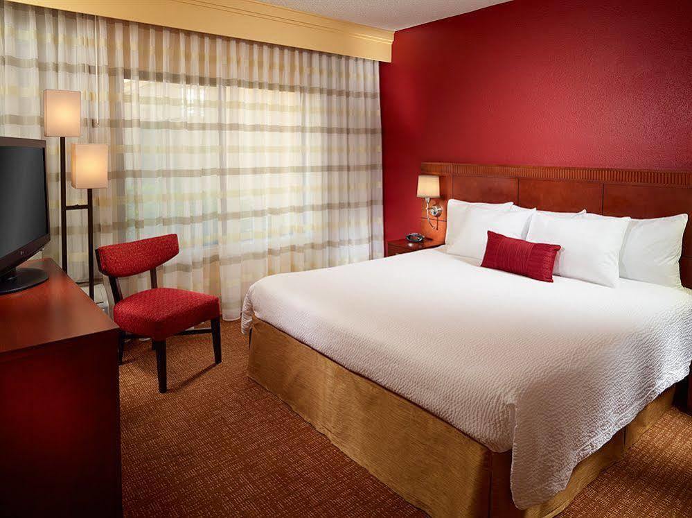 Courtyard By Marriott וסט פאלם ביץ' מראה חיצוני תמונה